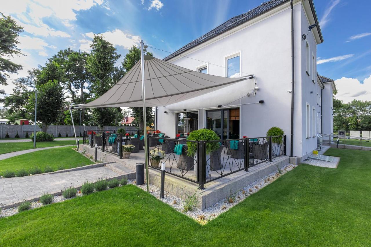 Hotel Natura Slonsk Extérieur photo